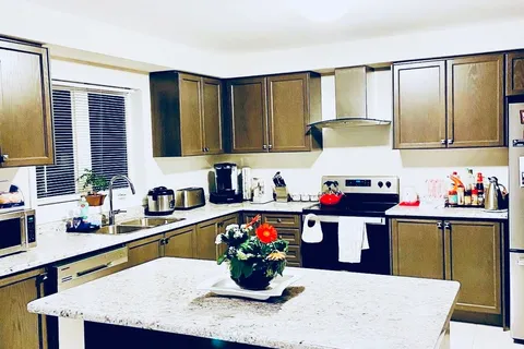 35 Doreen Drive, ON L3B 5N5