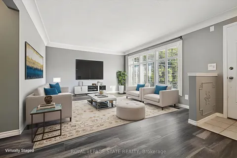 15 Purdy Crescent, ON L9A 3B4