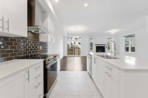 27 Peony Lane, ON K4M 0M3