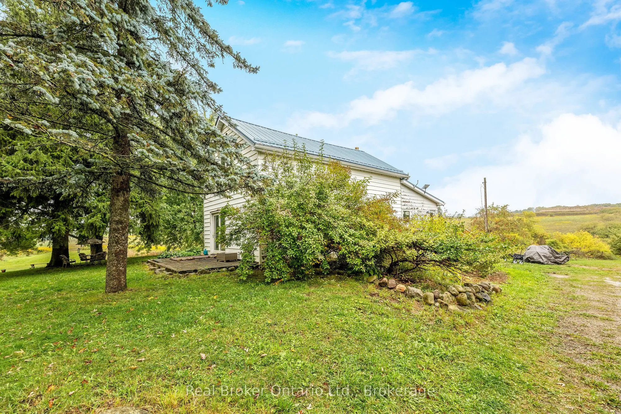 6005 Eighth Line, ON N0B 1Z0