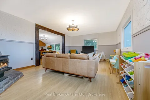 6005 Eighth Line, ON N0B 1Z0