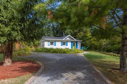 6 Circle Street, ON L0S 1J0