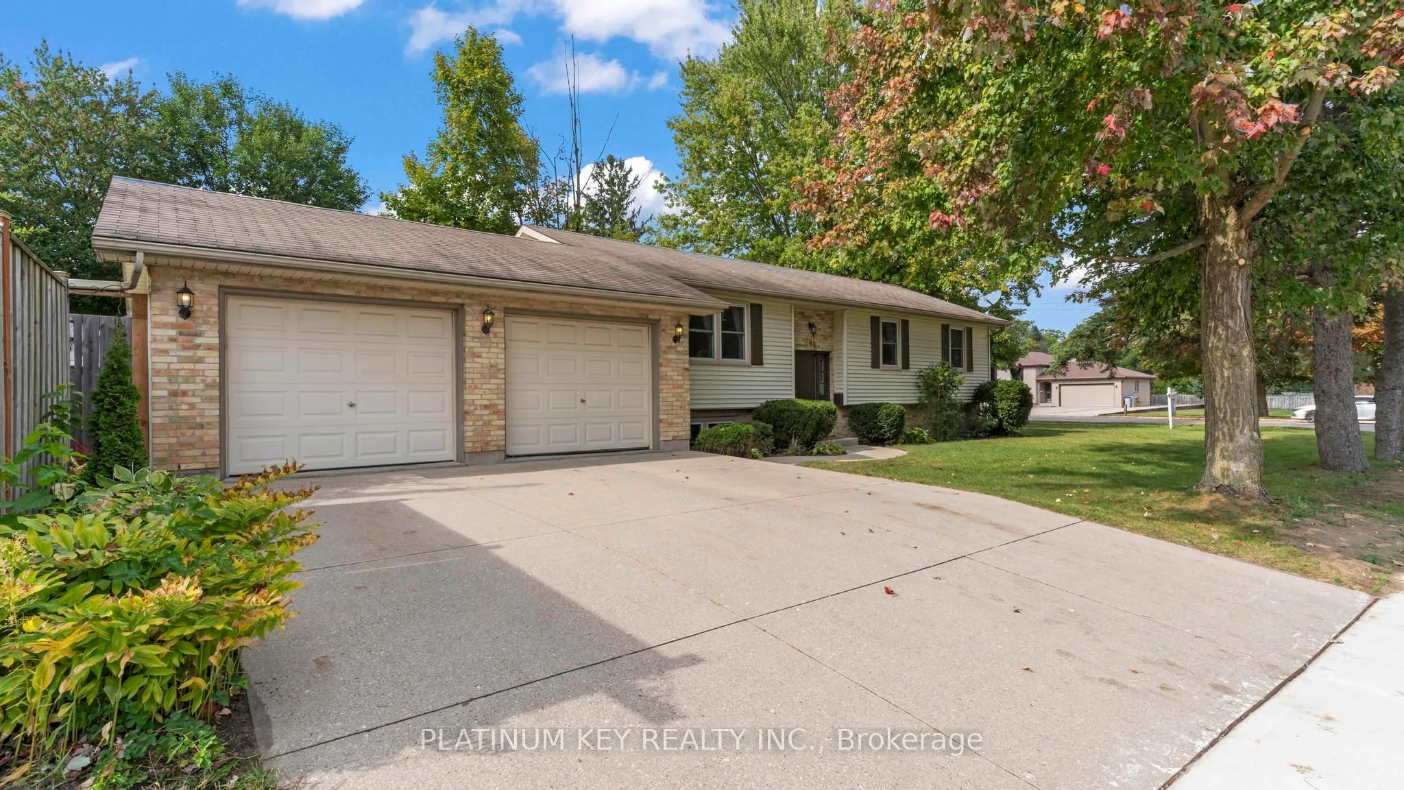 688 John Street, ON N0L 1W0