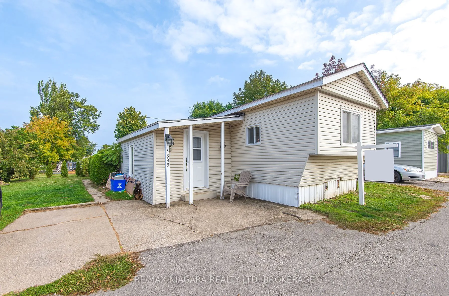 4599 ABIGAIL Lane, ON L3J 0W1