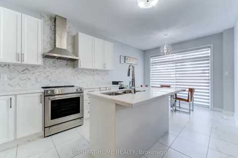 39 Drake Avenue, ON N3L 0H9