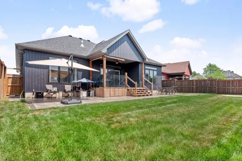 281 REGATTA Drive, ON L3B 6E7