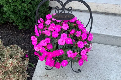 281 REGATTA Drive, ON L3B 6E7