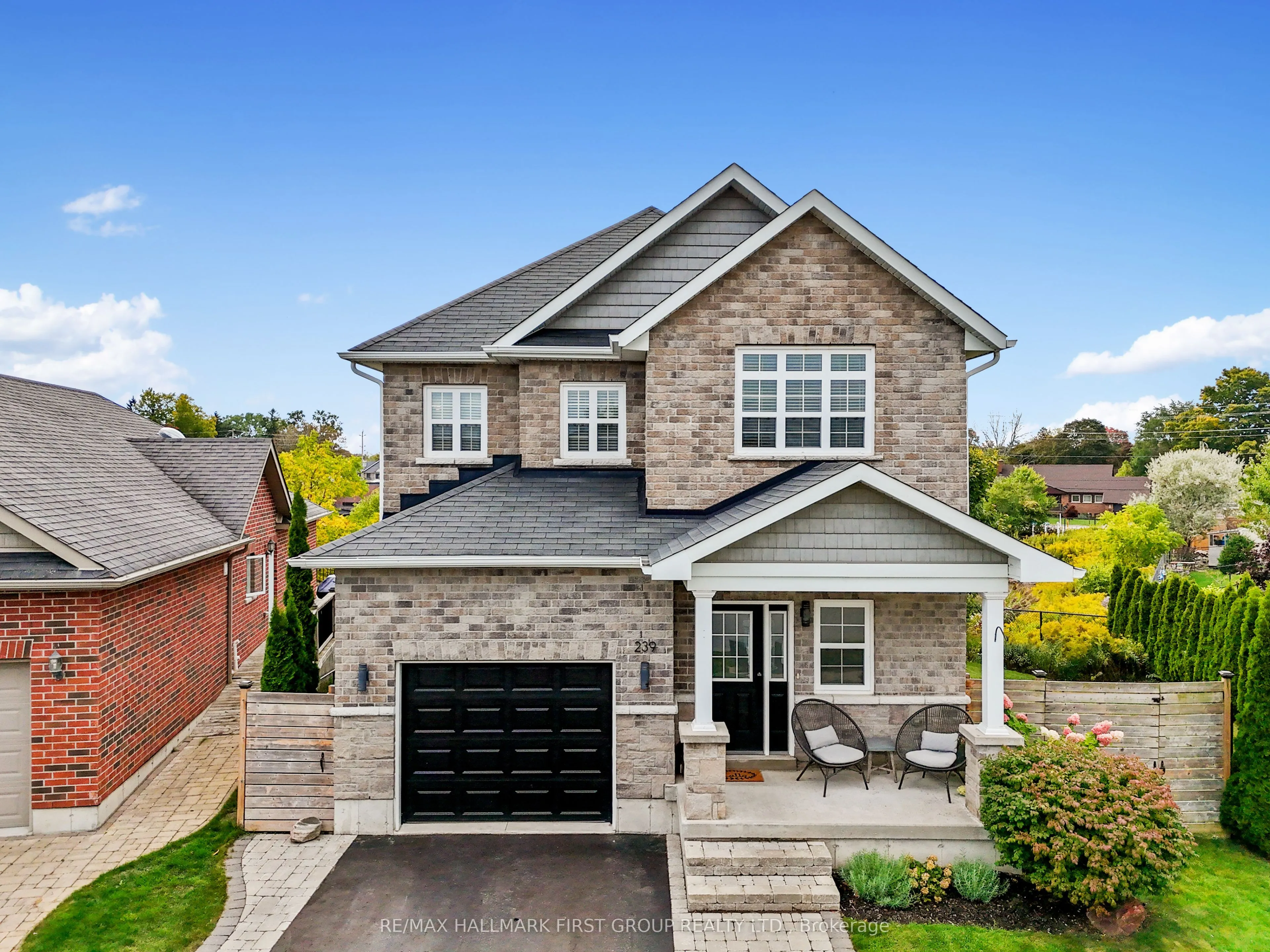 239 Rollings Street, ON K9A 0G8