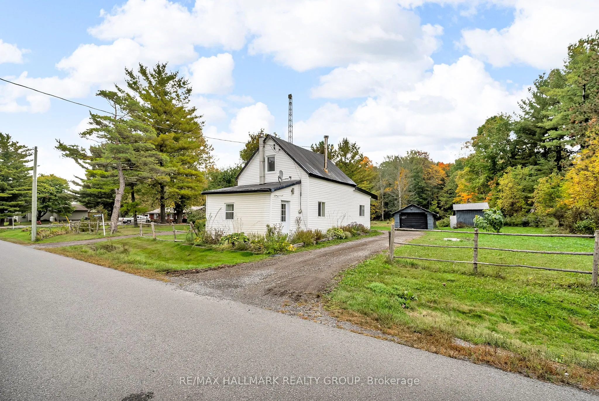 10450 Clark Road, ON K0E 1S0