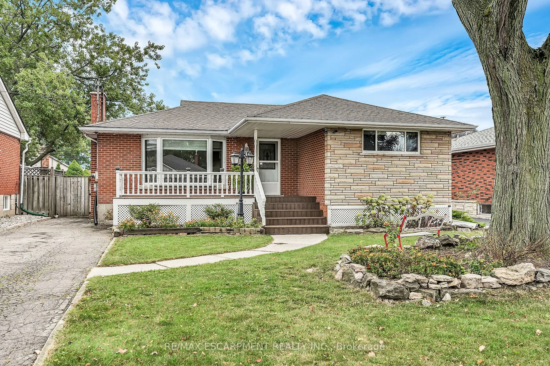 85 East 45th Street, ON L8T 3J9