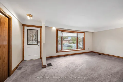 85 East 45th Street, ON L8T 3J9