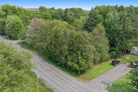 1468 David Road, ON K4K 1K7