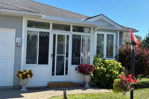 10 Reynolds Place, ON K0K 3L0