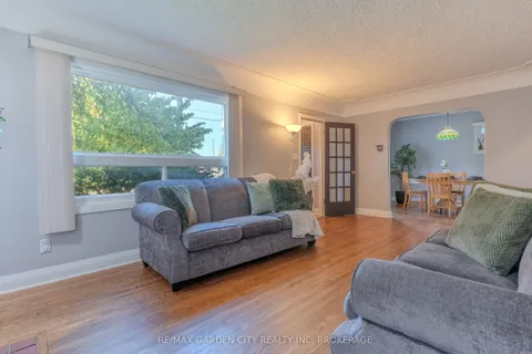 201 Thorold Road, ON L3C 3V9