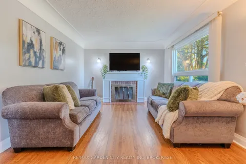 201 Thorold Road, ON L3C 3V9