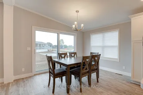 213 Carolynn Way, ON N4W 3G8