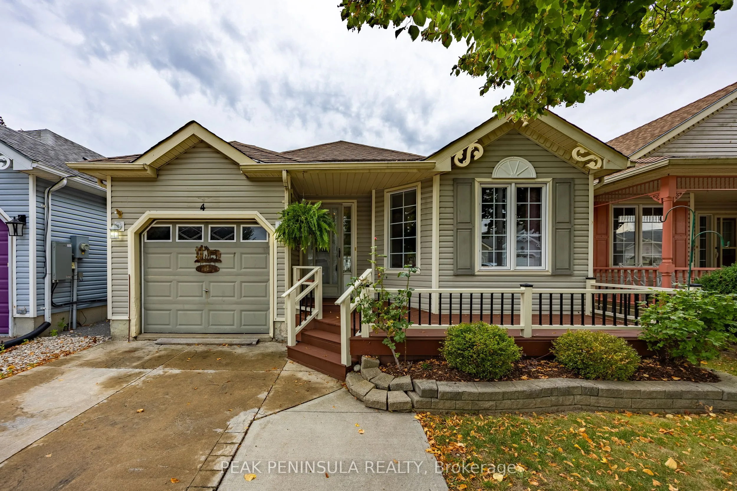 4 Walsingham Drive, ON N0E 1M0