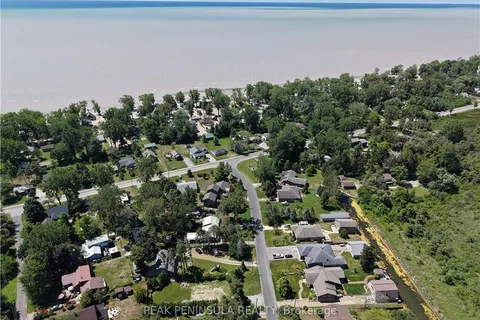 7 Old Cut Boulevard, ON N0E 1M0