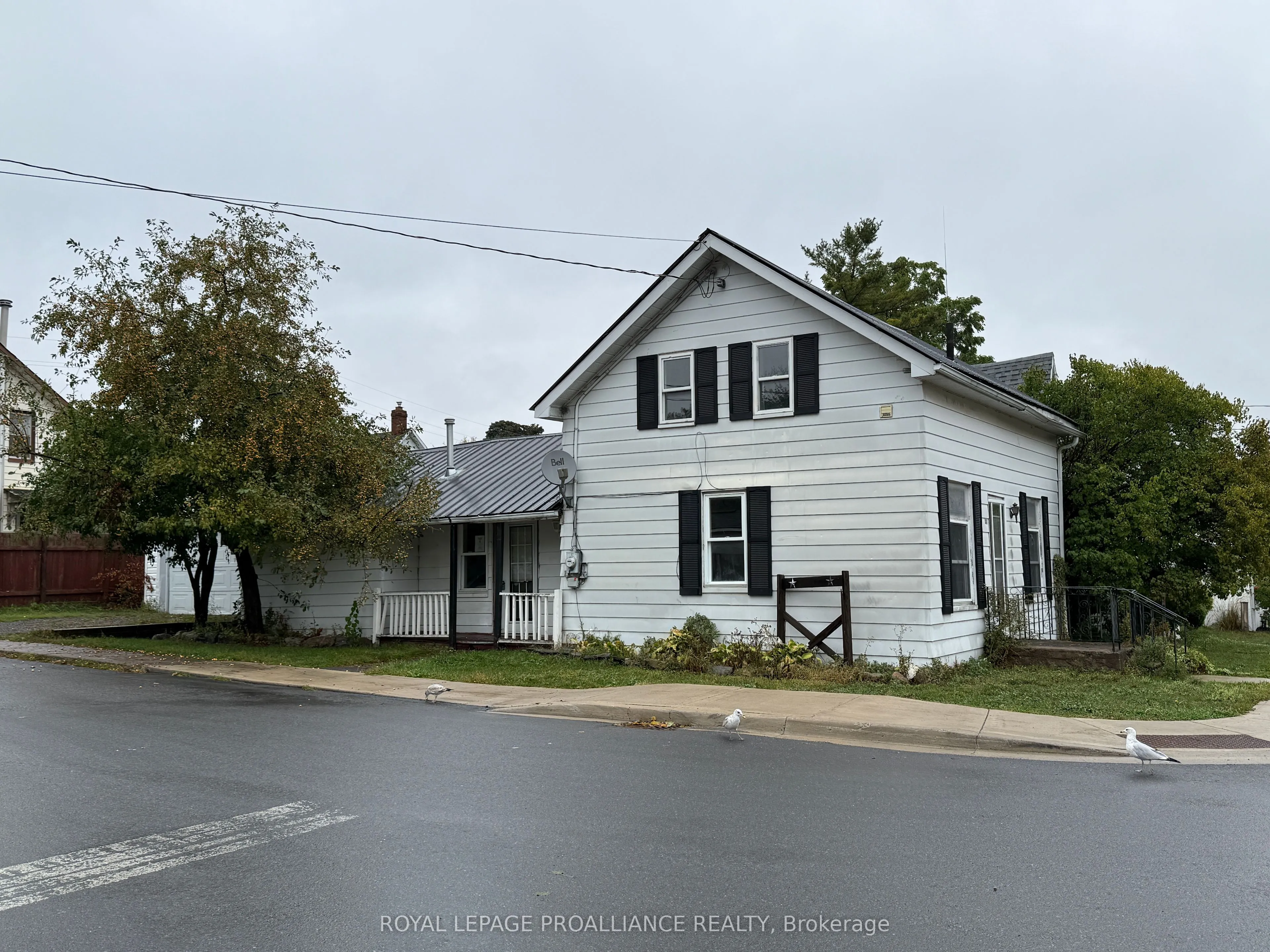 27 Water Street, ON K7R 1V3