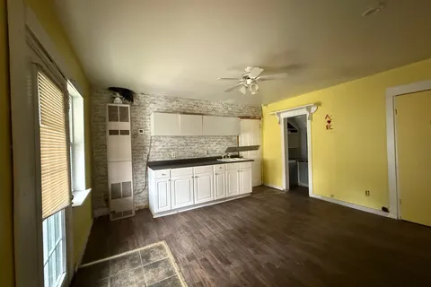 27 Water Street, ON K7R 1V3