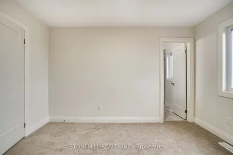 239 Midland Place, ON L3B 0H4