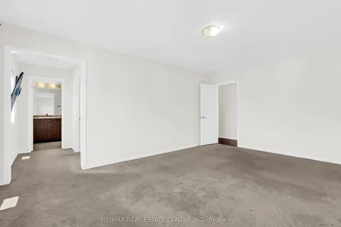 54 Larry Crescent, ON N3W 0B3