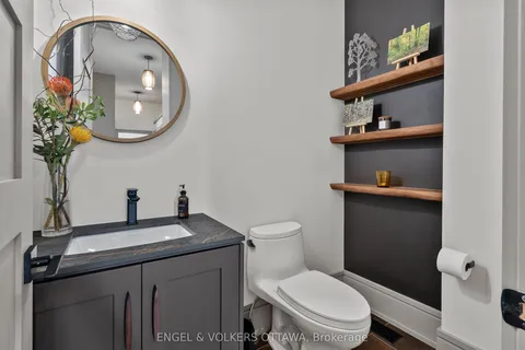 37 Clarendon Avenue, ON K1Y 0P3