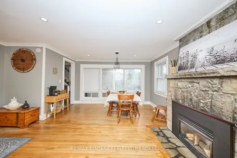 1444 Lakehurst Avenue, ON L2A 3A3