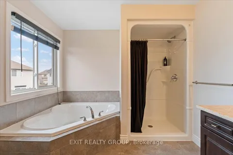 82 Mountain Ash Drive, ON K8N 0E3