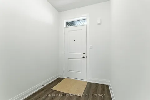 4 Clear Valley Lane, ON L0R 1W0