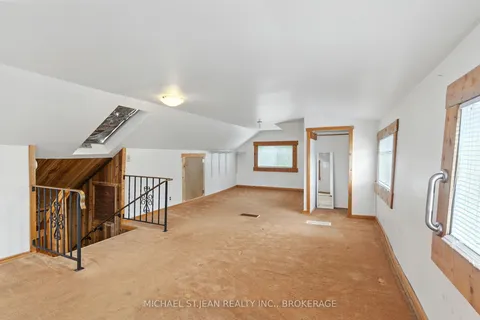 7 Balmoral Avenue, ON L3B 1S3