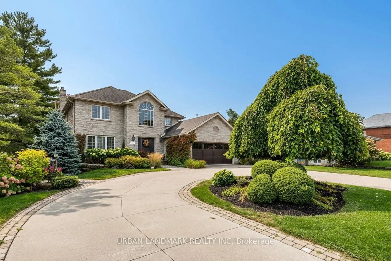 161 Maria Street, ON K9H 1B8