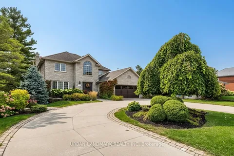 161 Maria Street, ON K9H 1B8