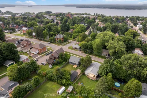 332 Alfred Street, ON K8A 3A8