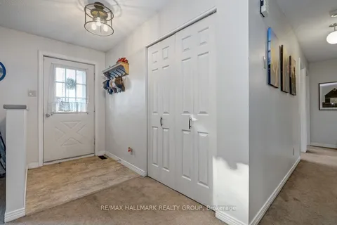 20 HILLTOP Crescent, ON K0G 1J0