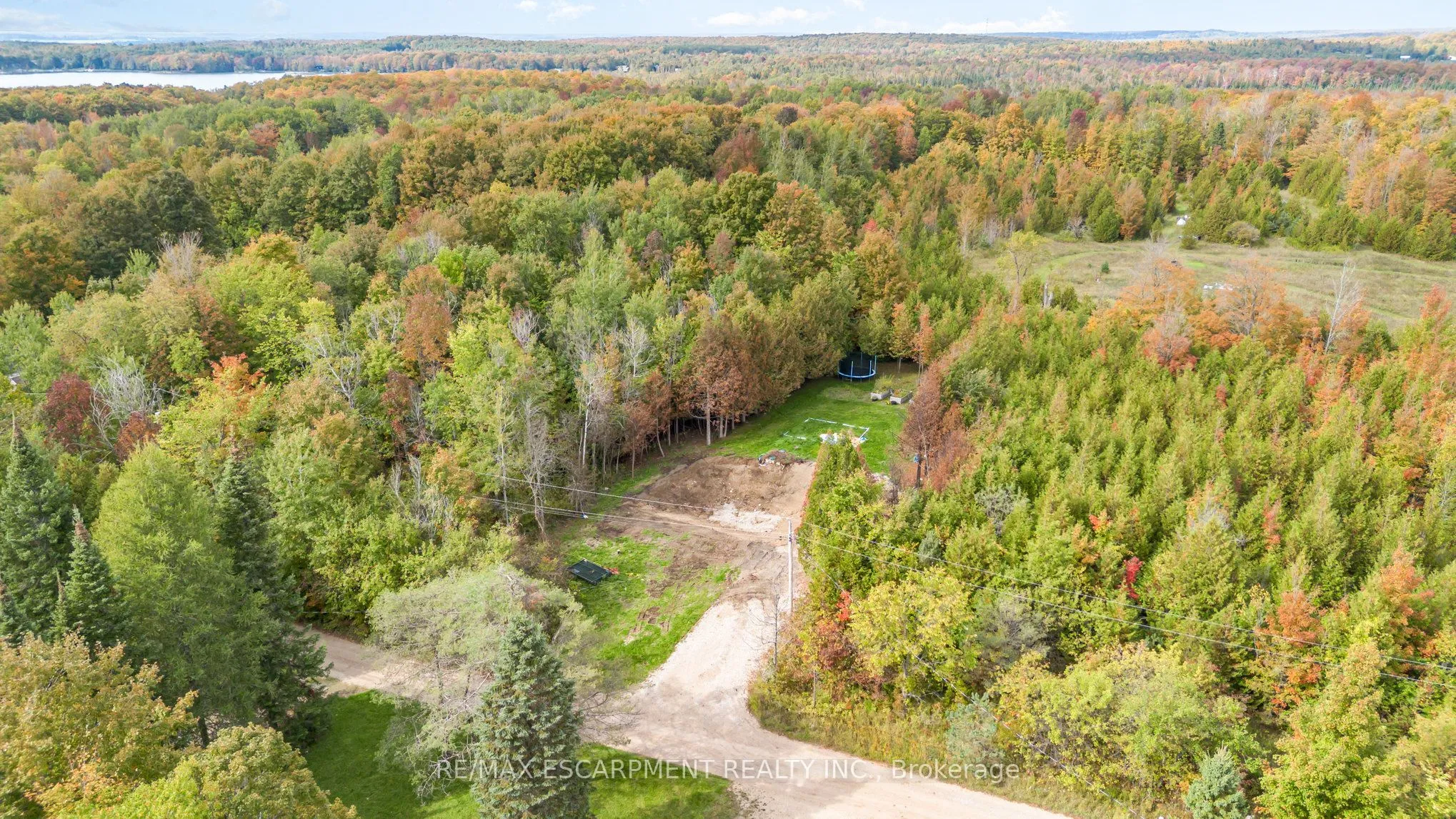 135 Sir Williams Lane, ON N0C 1E0