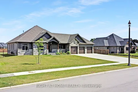 18 August Crescent, ON N0J 1R0