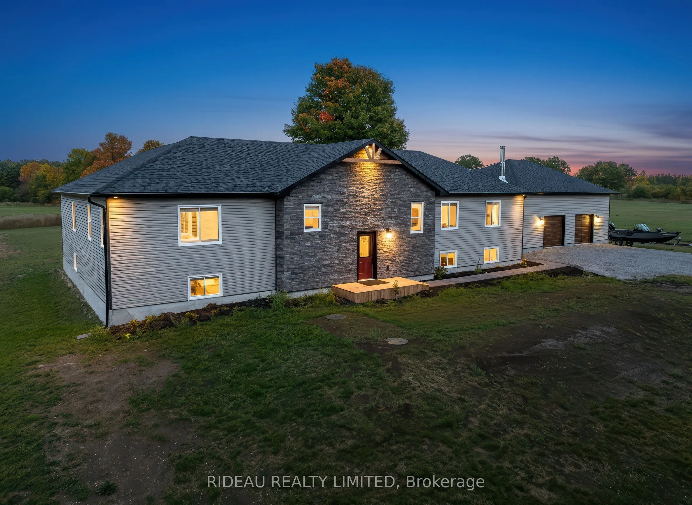 6B Portland Graphite Road, ON K0G 1V0