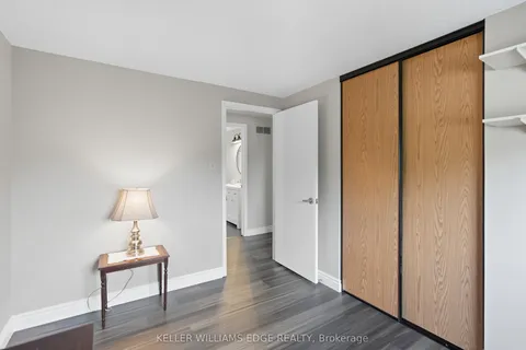 56 Muscot Drive, ON L8J 2B3