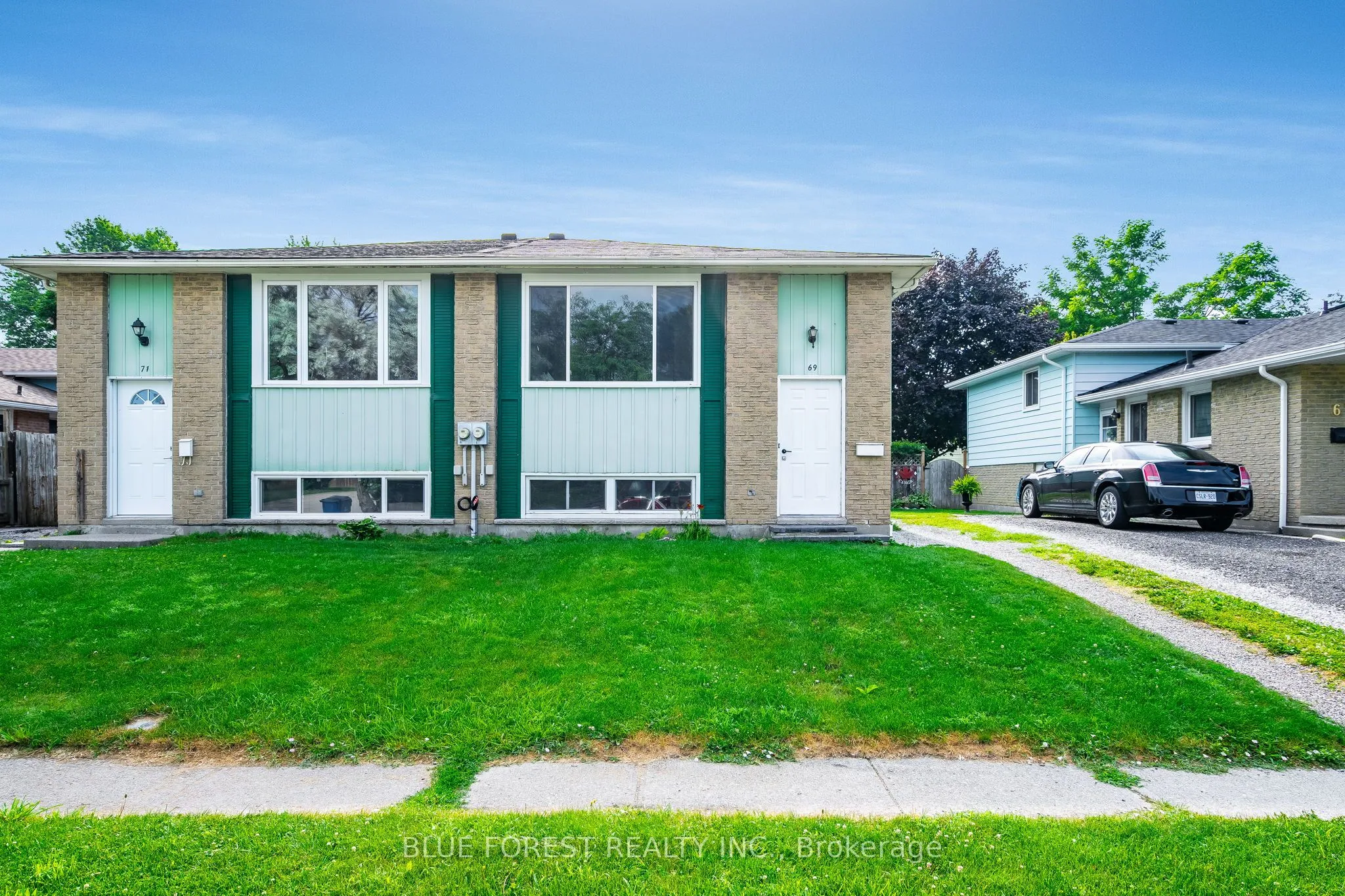 69 Bridle Path Road, ON N8A 4Y2