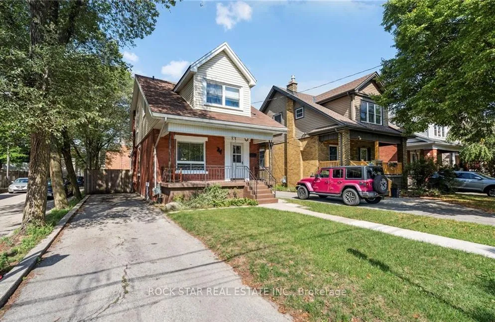 34 Cliff Avenue, ON L8V 2R9