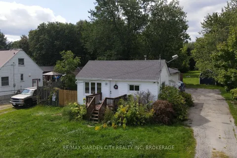 1377 Merrittville Highway, ON L3B 4N5