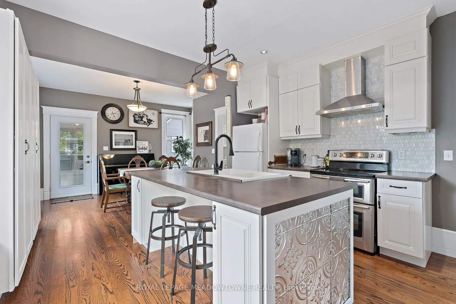 14 Verney Street, ON N1H 1N4