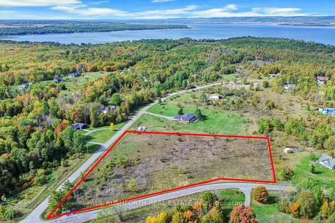 42 WAGON Drive, ON K0A 1T0