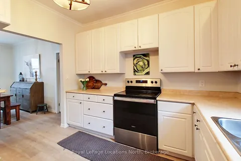 36 Nelson Street, ON N4L 1N6