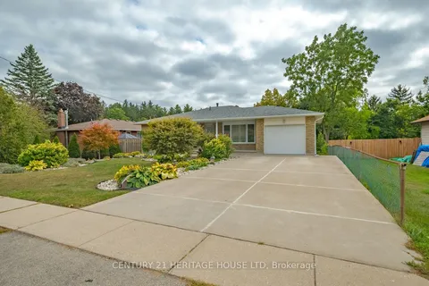 162 Victoria Street, ON N3Y 1L8