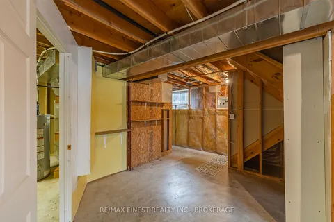 830 Peachwood Street, ON K7P 0L8