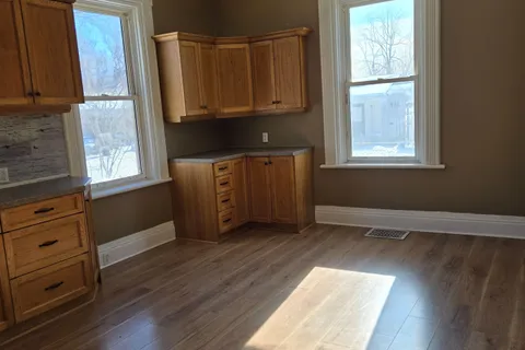 55 MAIN Street, ON N0N 1J0