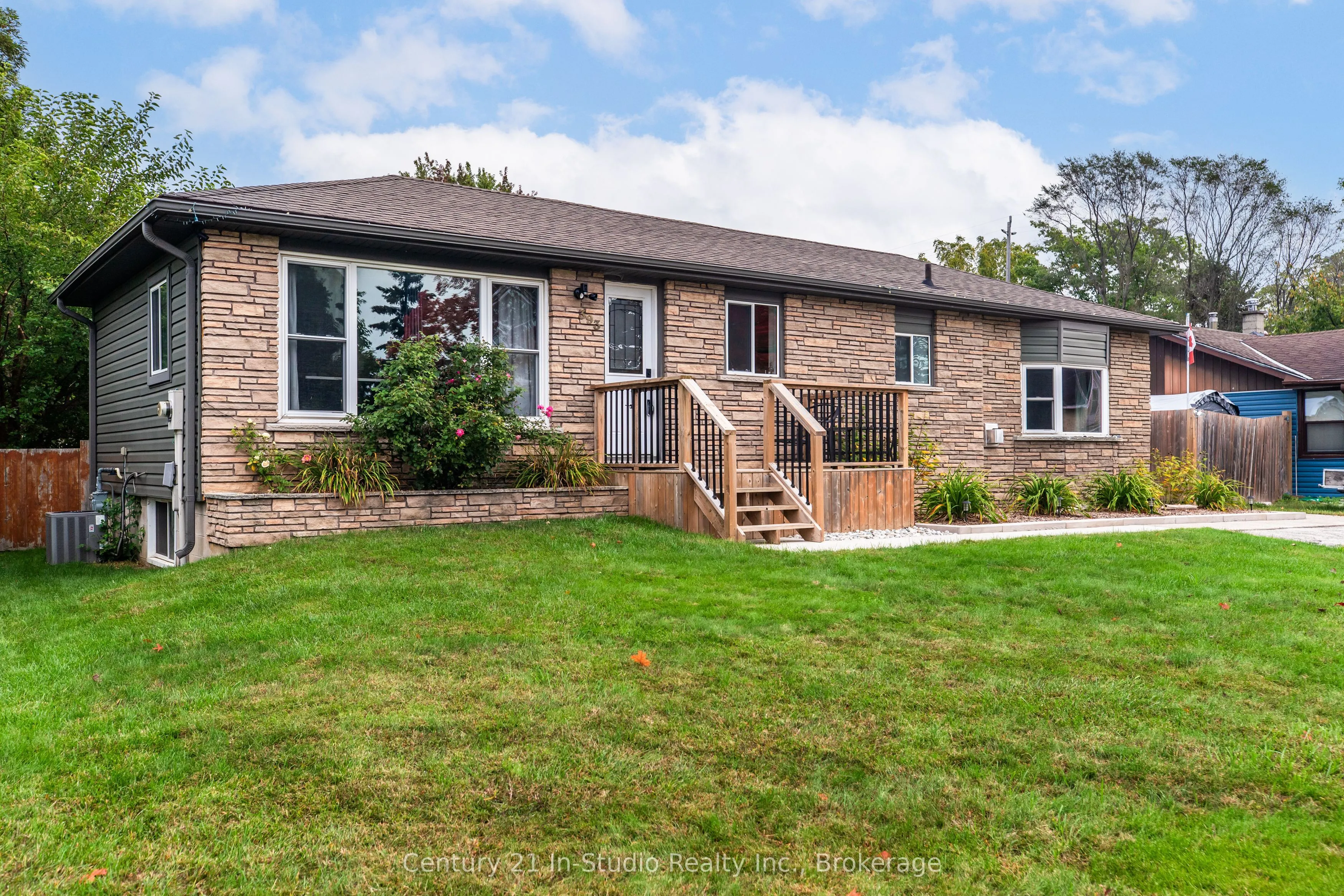 393 Mill Street, ON N0H 2C0