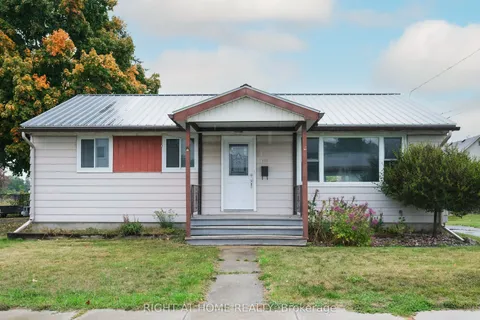 111 Landrigan Street, ON K7S 2S7